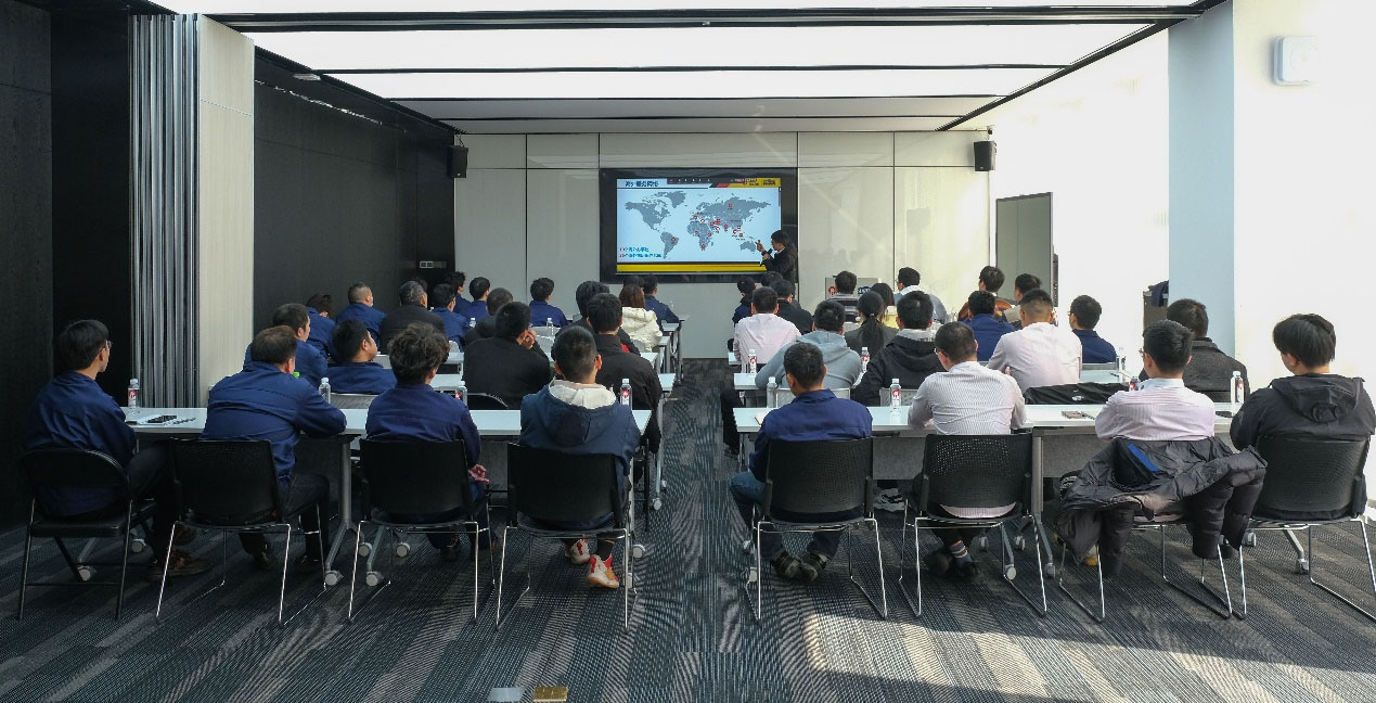 迈向未来 共同成长！世界杯下注股份新员工入职培训圆满举行