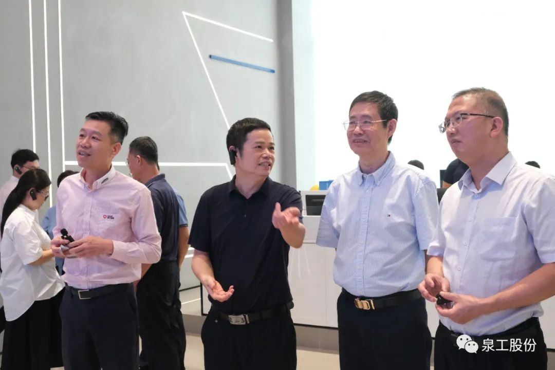 福建省品牌建设促进调研组一行莅临福建世界杯下注股份考察调研