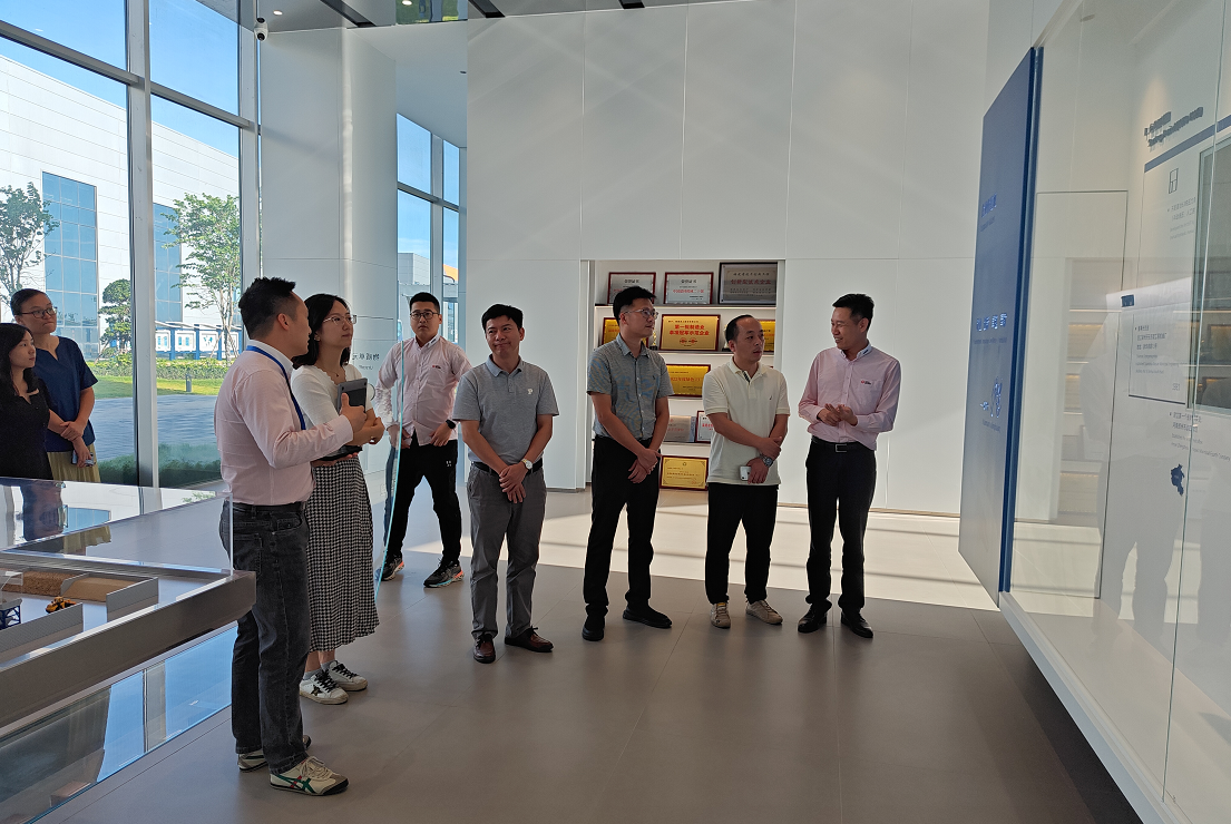 新华社福建分社莅临世界杯下注股份参观调研