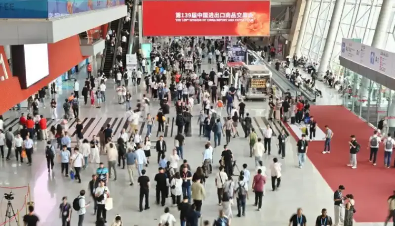 Sa Canton Fair, ang Quangong Machinery Co., Ltd. ay nanalo ng pabor ng mga customer sa ibang bansa sa lakas nito.