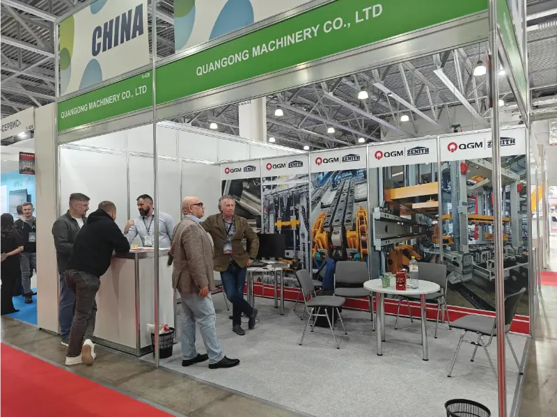 Se concentrer sur le marché eurasien des infrastructures : Quangong Machinery Co., Ltd. expose à l'EXPO CTT en Russie